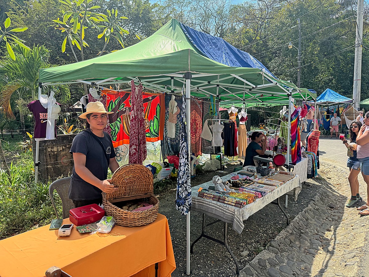 tuesday farmers market, nosara, costa rica